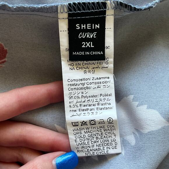 Shein Curve Bluish Gray Feather Print Tank Top Size 2XL - Picture 3 of 10